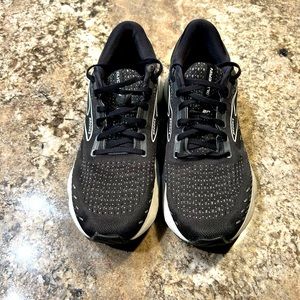 Brooks Glycerin 20 Size 10.5 in Black